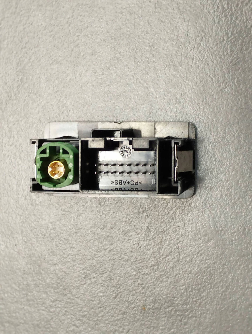 Volkswagen Golf VII Cube ISO radio 5G0035222A