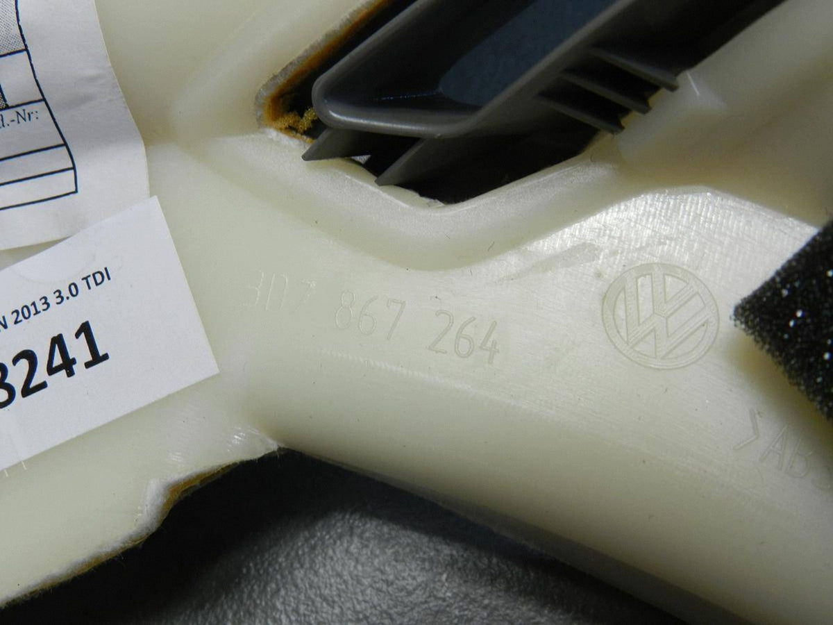 Volkswagen Phaeton post cover c right rear 3D7867242