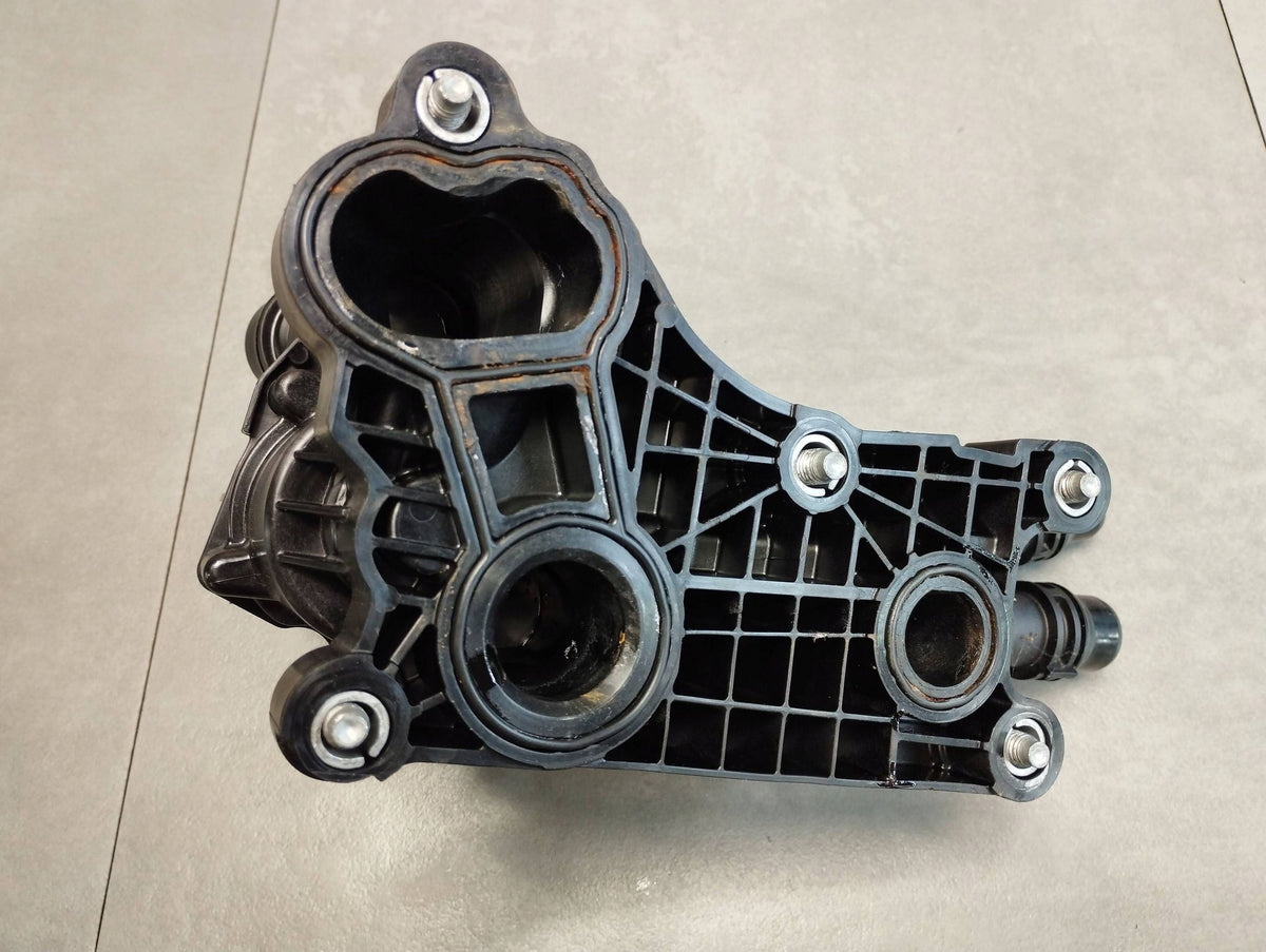 Volkswagen Tiguan III 2.0 TDI COOLANT CONTROLLER 05L121111R