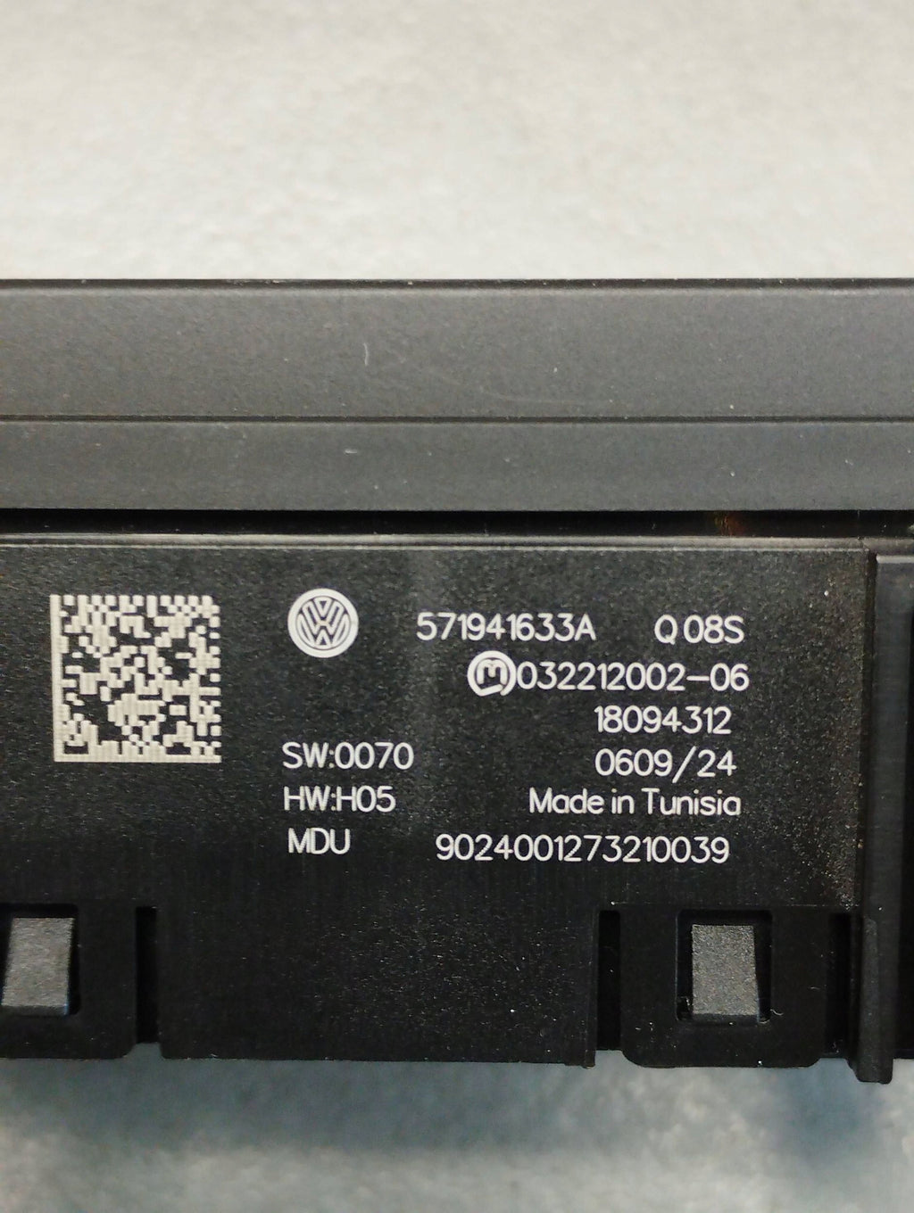 Volkswagen Tiguan III LIGHT SWITCH 571941633A