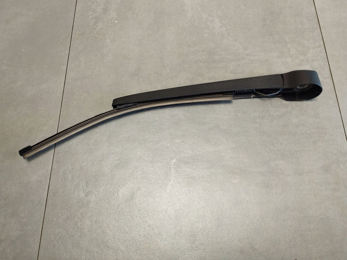 Volkswagen Touran III 2025 Rear wiper arm 5TA955704B