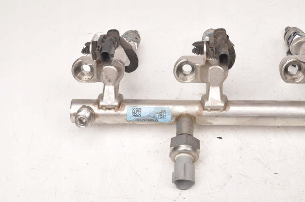 XC60 II 2.0 D5 INJECTION RAIL INJECTION 31478555