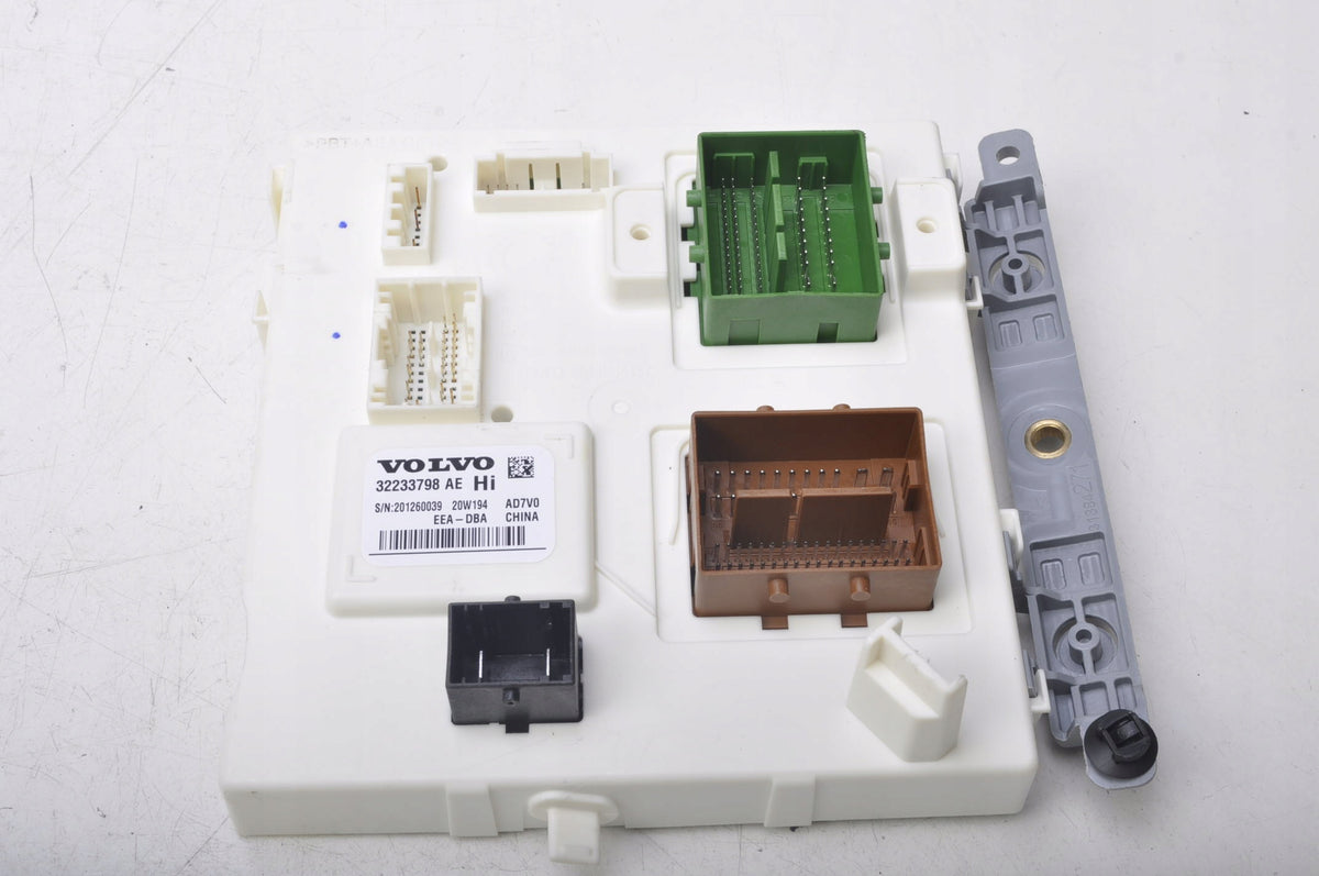 XC60 II 2.0 T6 H BOX MODULE BSI 32233798 20R