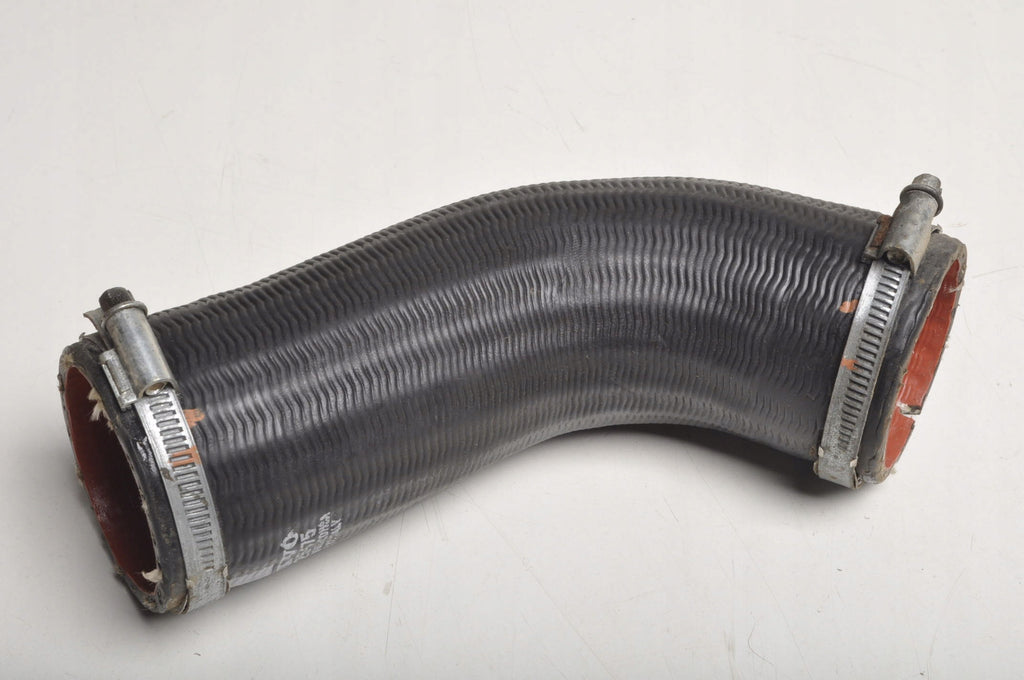 XC60 II S60 III V60 II T6 Plug-in Hybrid INTERCOOLER PIPE 32325475 2020R