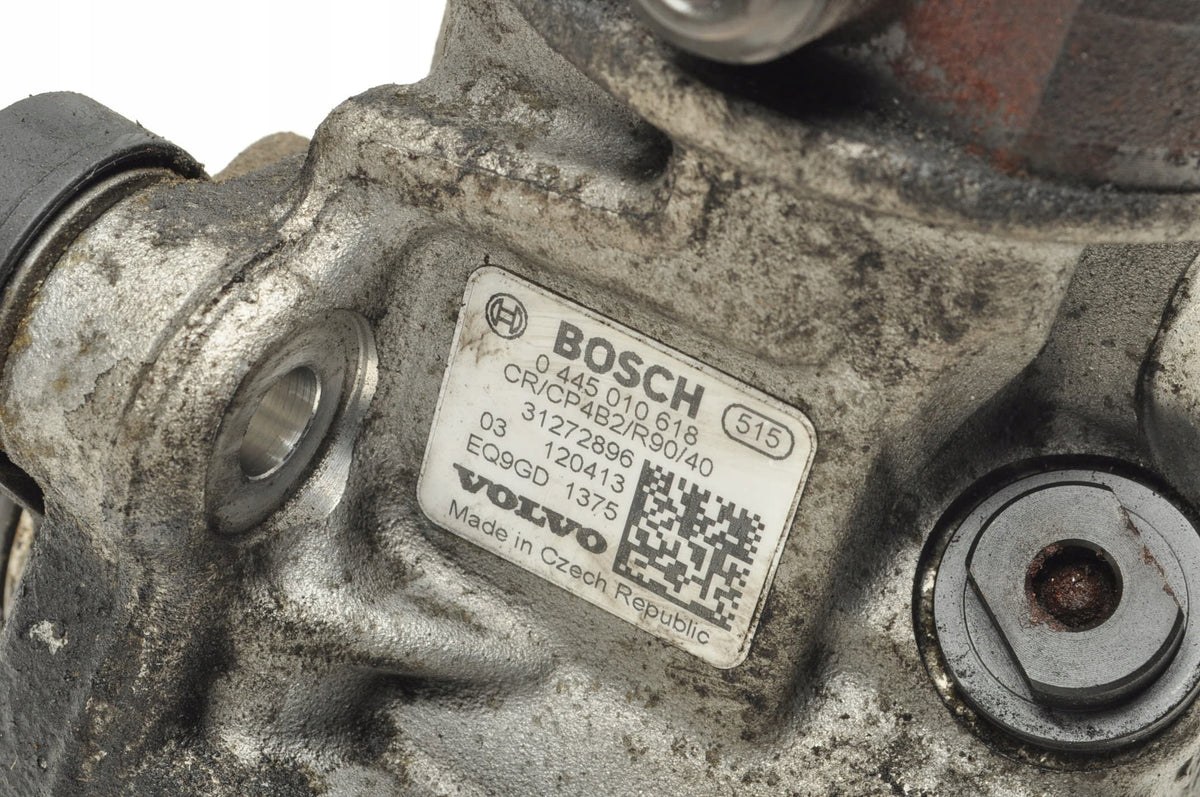 XC60 V60 S60 II S80 II V50 XC70 II 2.4 D5 215KM INJECTION PUMP 31272896