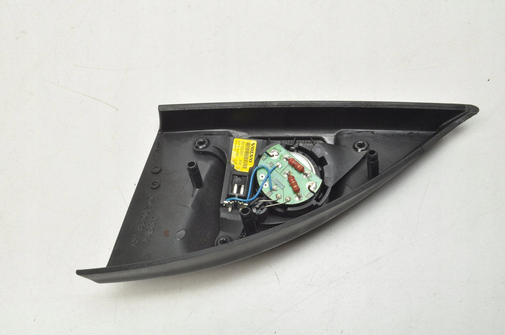 XC90 TRIANGLE SPEAKER TWEATER SPEAKER DOOR RIGHT FRONT 30752357 8650245