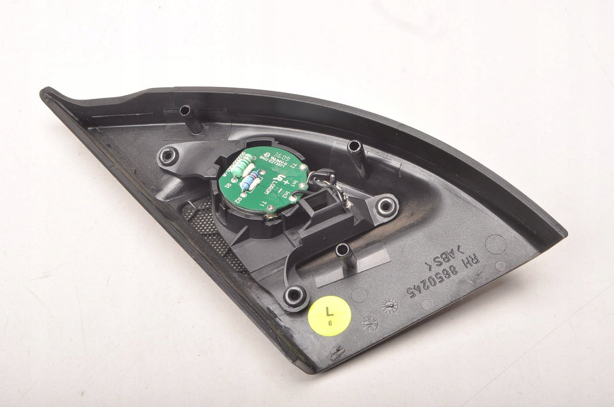 XC90 TRIANGLE SPEAKER TWEATER SPEAKER DOOR RIGHT FRONT 8650245 08676908